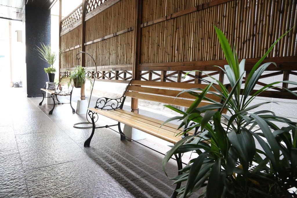 קורה Hotel Tomato מראה חיצוני תמונה